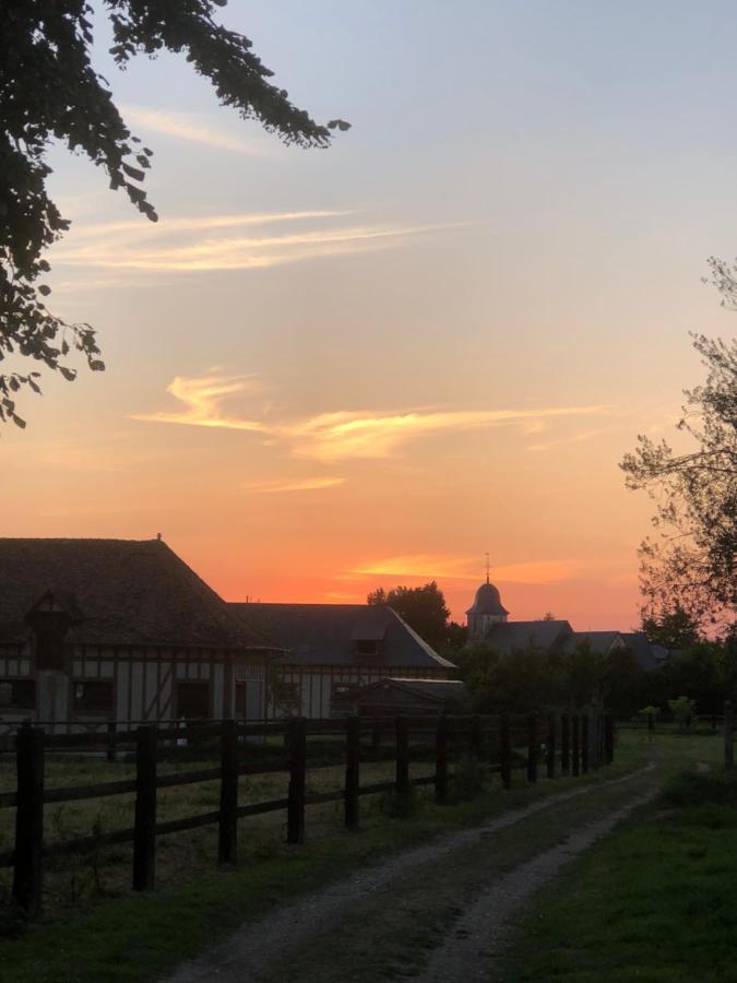 Le Domaine D'Olene Bed & Breakfast Le Pin  Eksteriør bilde